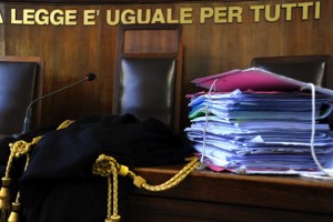 aula-di-tribunale